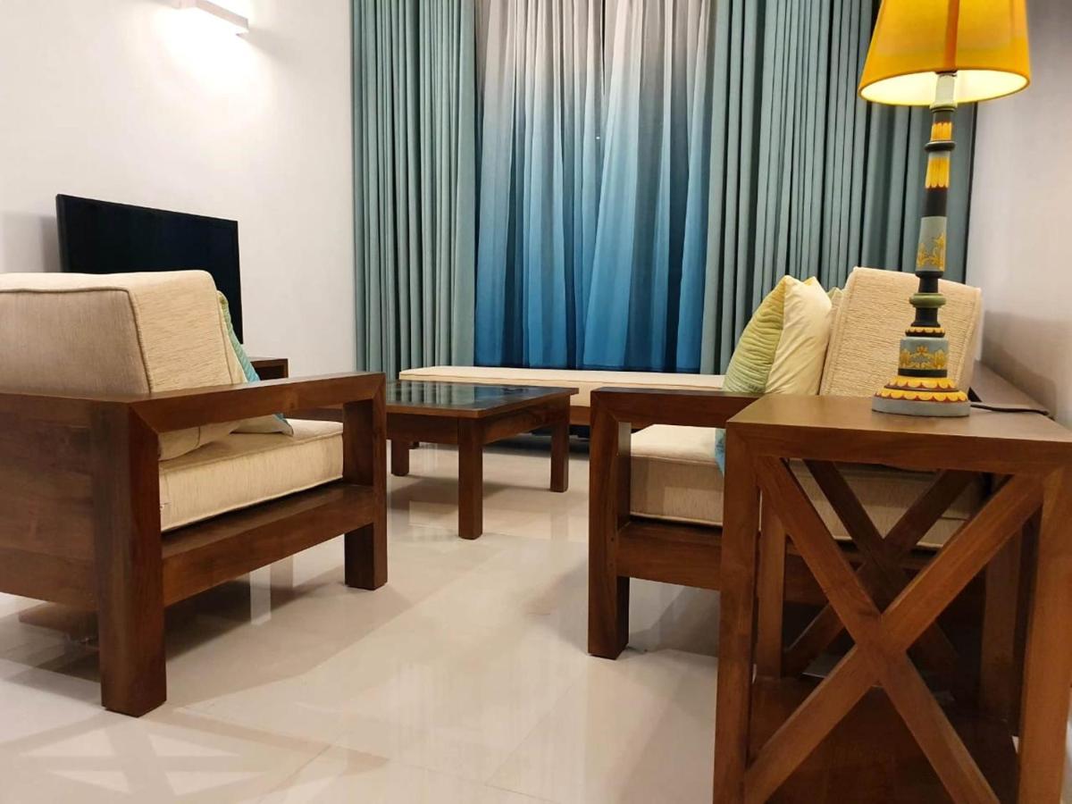 Hasara Oceanfront Apartments Galle Exterior photo