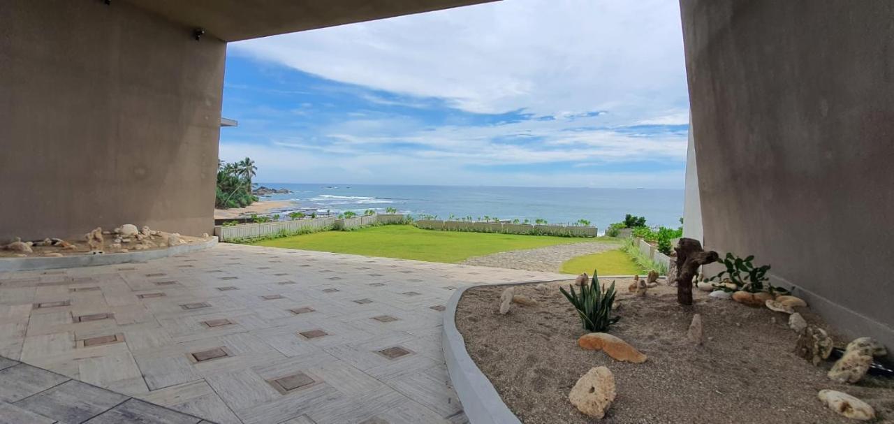 Hasara Oceanfront Apartments Galle Exterior photo
