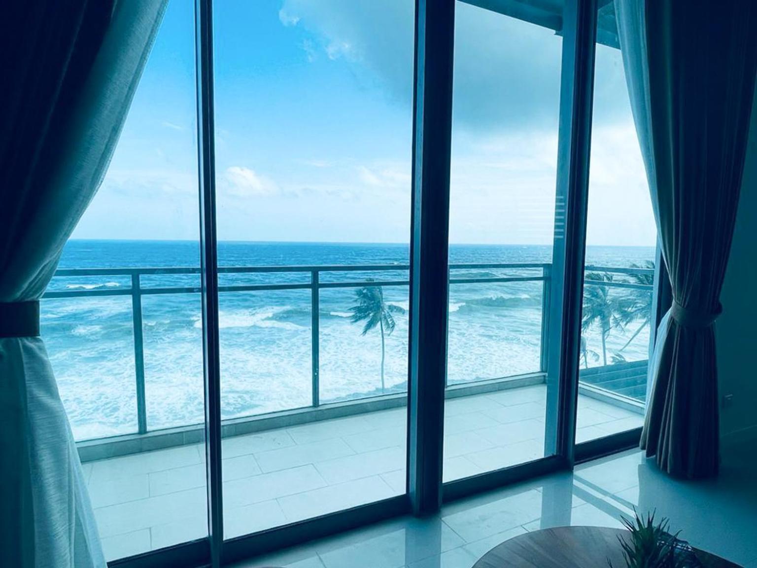 Hasara Oceanfront Apartments Galle Exterior photo
