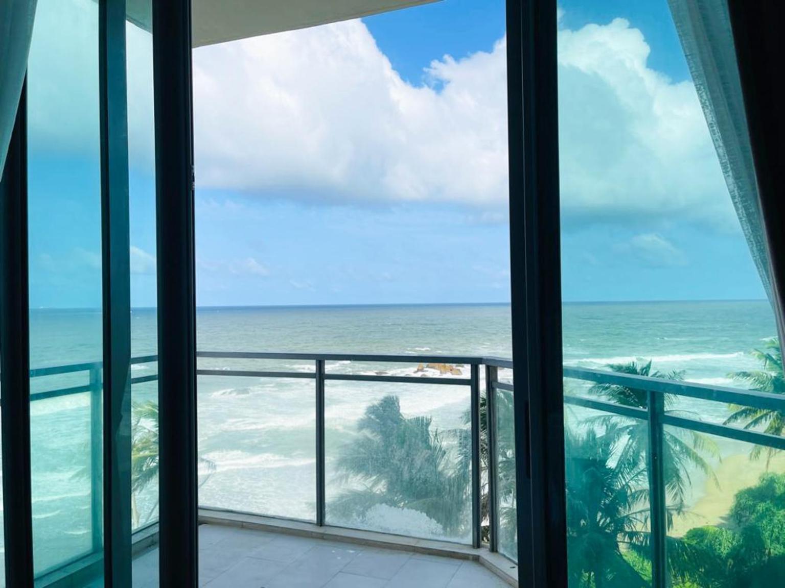 Hasara Oceanfront Apartments Galle Exterior photo